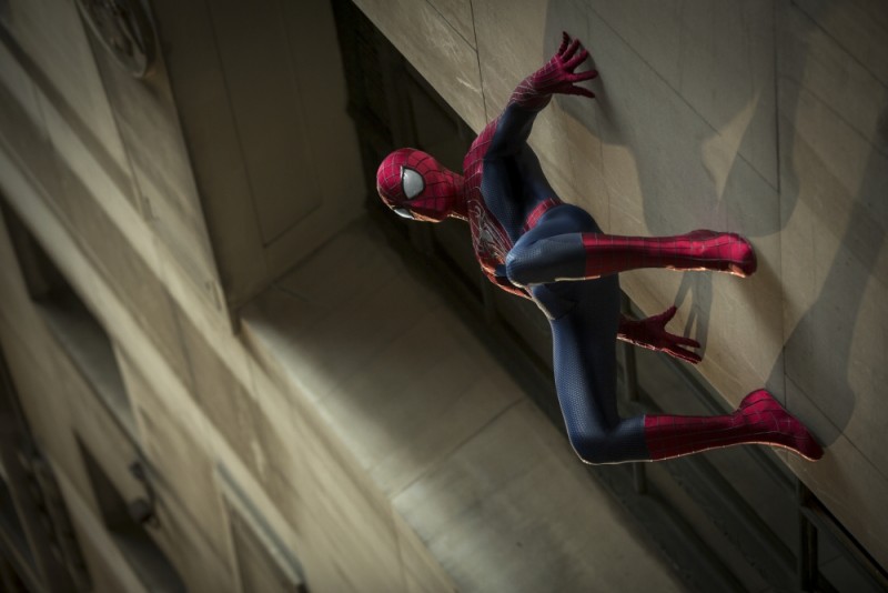 On Thursday, the 5th December world premiere trailer for the hit "The Amazing...