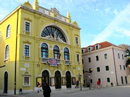 Popis kazališta u Dalmaciji: Zadar, Šibenik, Split i Dubrovnik sa rasporedom...