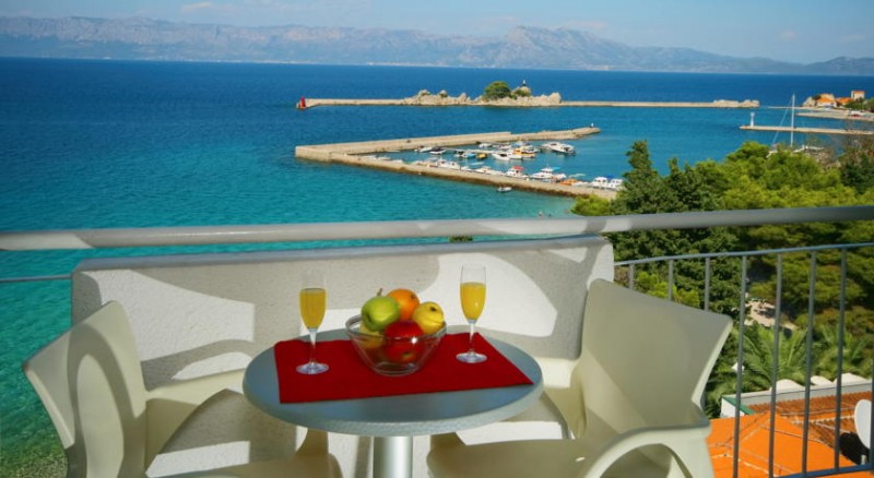 Ljeto nam je stiglo! Provedite ga u all inclusive hotelu Faraon***, na otoku Trpnju!